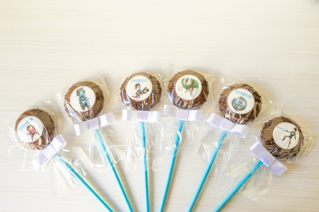 Pirulitos decorados Caçadores de Trolls