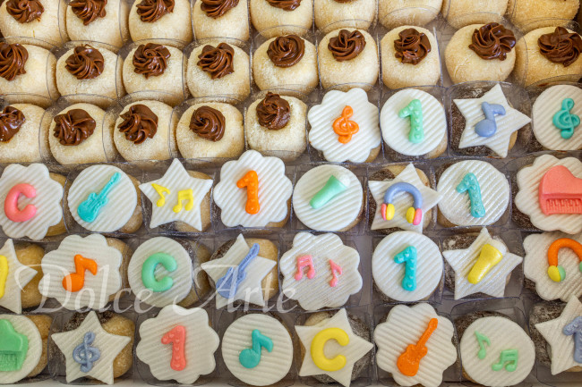 Doces decorados Música