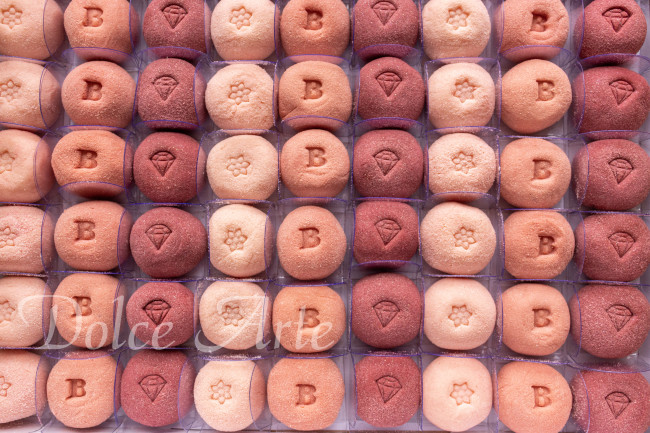 Doces com marcador Diamante, inicial Corporativo