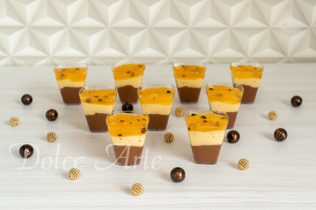 Tacinhas Tentação (Maracujá com chocolate)