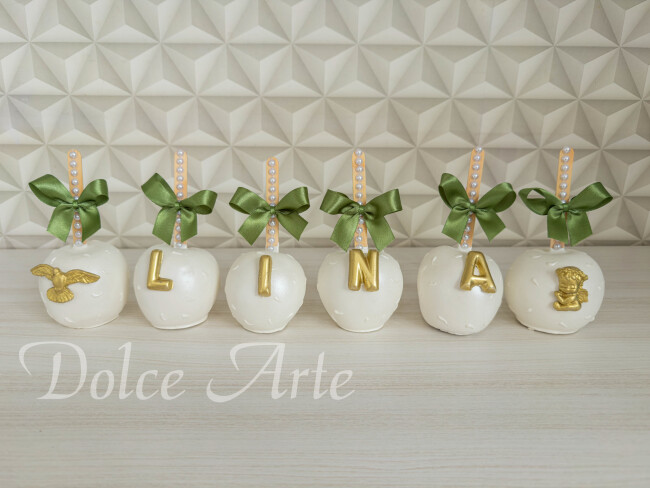 Maçãs de chocolate decoradas Batizado