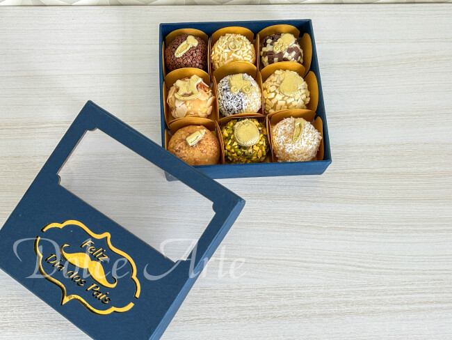 Caixa Especial com 9 doces decorados