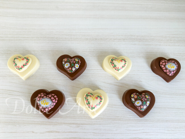 Corações de chocolate decorados Dia da Mulher/Dia das Mães