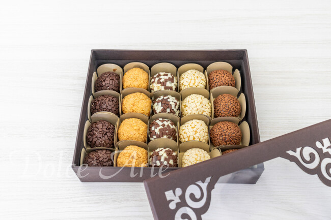 Caixa Especial com 20 doces