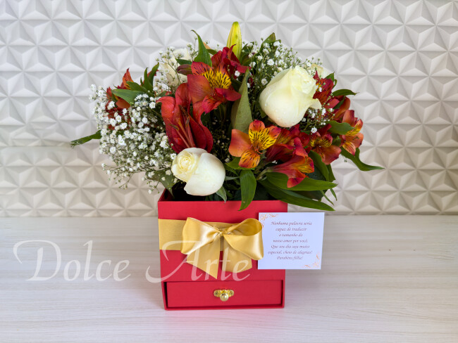 Caixa com Flores e Doces